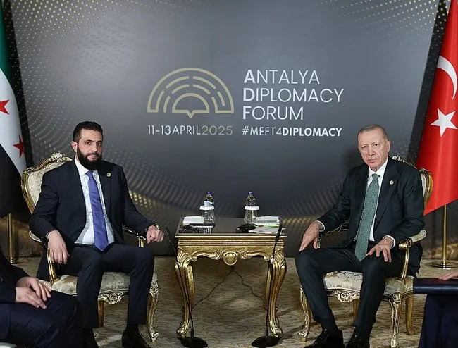 Başkan Erdoğan, Suriye Cumhurbaşkanı Şara ile görüştü
