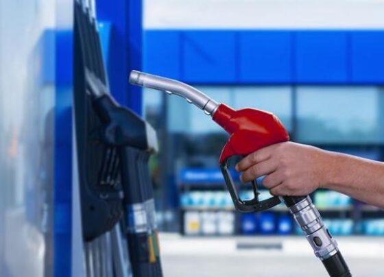 Araç sahipleri dikkat Benzine zam geldi... Akaryakıtta tabela değişti... (12 Nisan 2024)