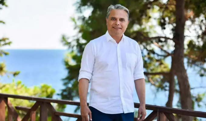 Berhan Şimşek CHP Genel Başkanlığı’na aday oldu haberi