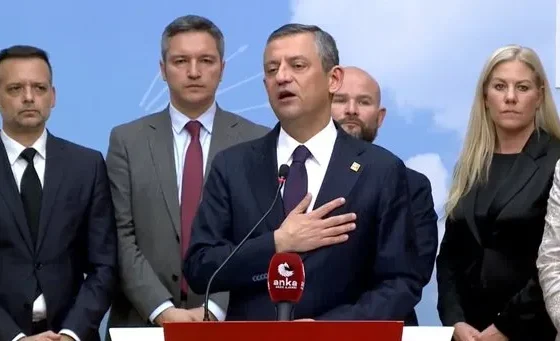 Bu kez de Yunan'a kucak açtı! George Papandreou: Ekrem İmamoğlu ve Özgür Özel'le gurur duyoruz
