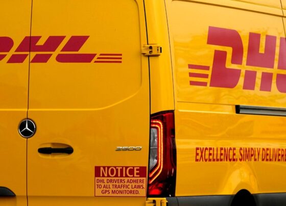 DHL, ABD’ye yüksek ücretli teslimatları askıya aldı