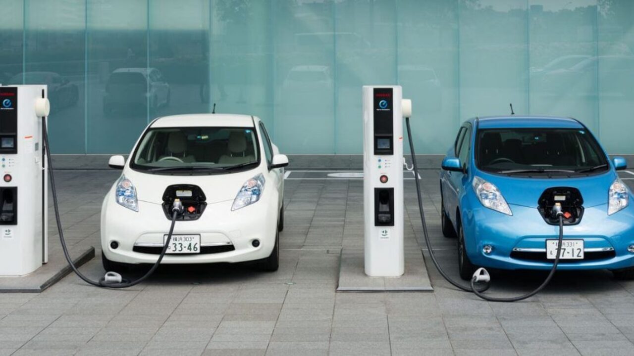 Elektrikli otomobiller daha az arıza yapıyor!