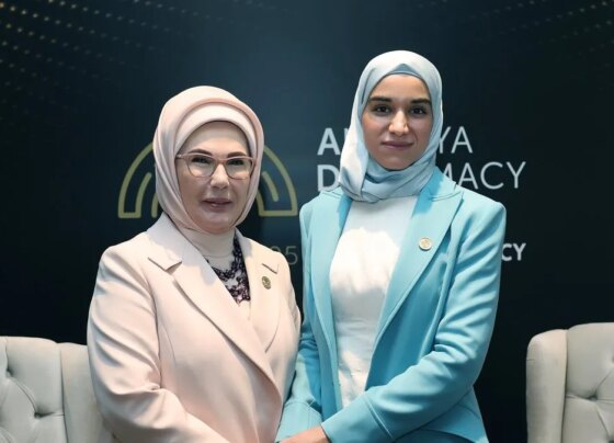 Emine Erdoğan, Suriye Cumhurbaşkanı Şara'nın eşi El Durubi ile görüştü