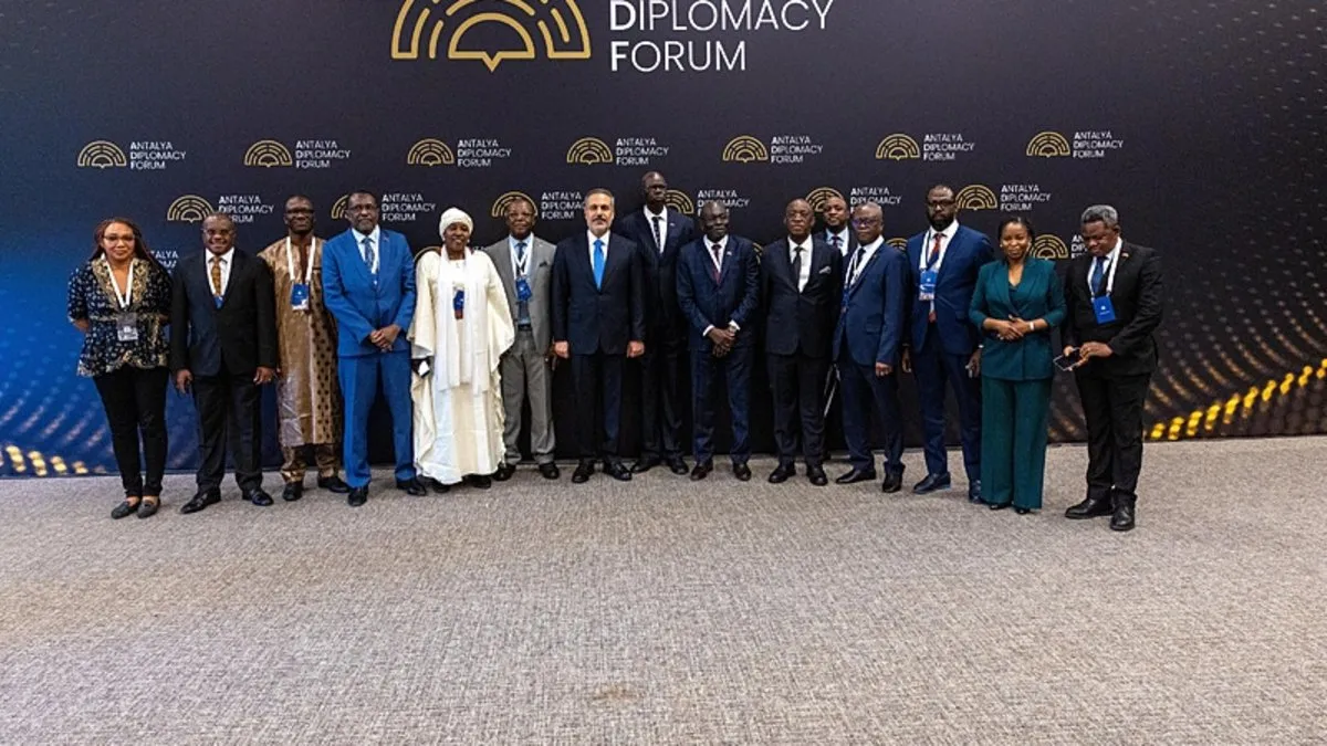 Emine Erdoğan’dan Antalya Diplomasi Forumu paylaşımı: “Küresel işbirliğine kalıcı katkılar sunmasını temenni ediyorum”