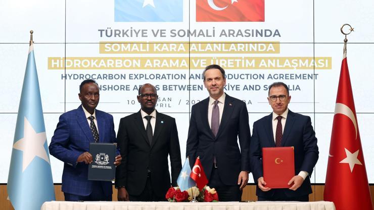Enerji ve Tabii Kaynaklar Bakanı Bayraktar: 16 Bin Kilometrelik 3 kara sahasında aramaya başlayacağız