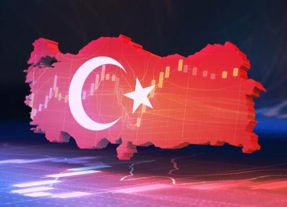 IMF, küresel büyüme tahminlerini düşürdü, Türkiyeyi yükseltti...