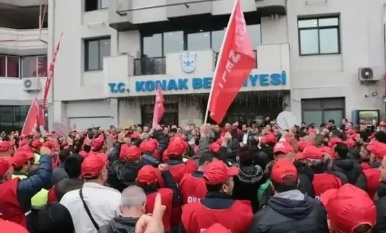 İzmir'de CHP belediyeciliği çöktü! Önce Çiğli şimdi de Karabağlar ve Konak...