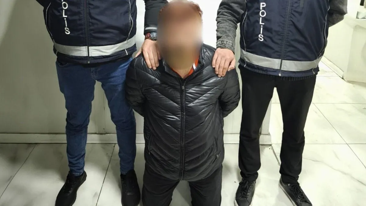 Kırmızı bültenle aranan suç örgütü elebaşı İstanbul’da yakalandı!