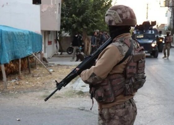 MİT ve jandarmadan FETÖ'nün mahrem yapılanmasına operasyon: 6 gözaltı