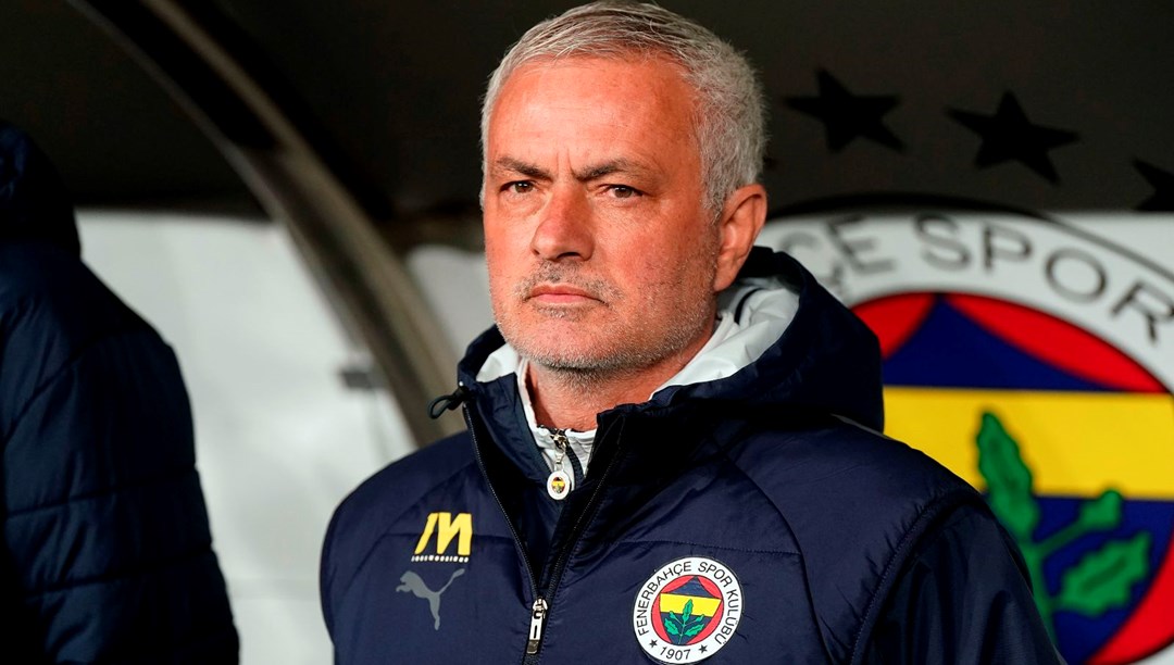 Mourinho’dan Galatasaray derbisinde 2 değişiklik – Son Dakika Spor Haberleri