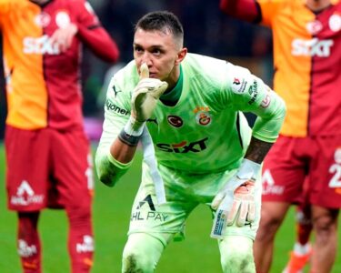 Muslera sonrası Galatasaray'da kaleye bir aday daha