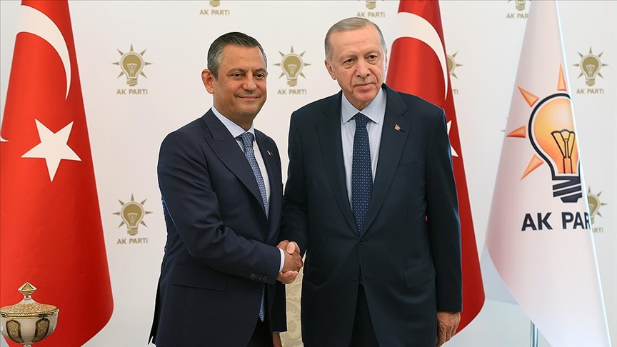 Özgür Özel’in Erdoğan’a tazminat ödeme kararı kesinleşti haberi