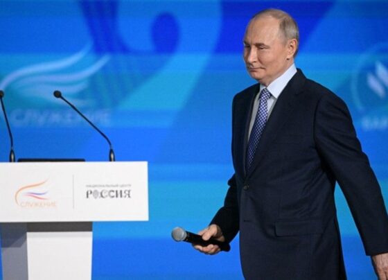 Rusya'da "yabancı ajan" yasası: Putin imzayı attı - Son Dakika Dünya Haberleri