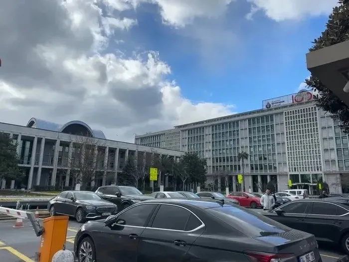 SON DAKİKA | İBB’ye ikinci dalga yolsuzluk operasyonu! 47 şüpheli hakkında gözaltı kararı