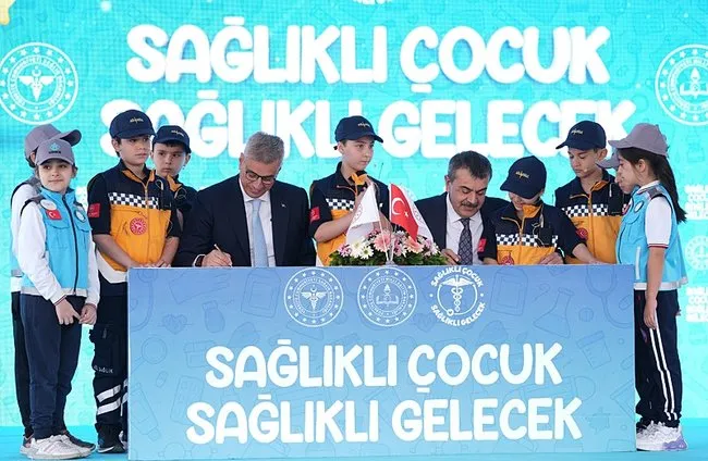 Sağlık Bakanı Kemal Memişoğlu açıkladı: Hekim sayımız 222 bine çıktı