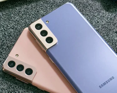 Samsung Galaxy S21 FE için Mart 2025 güncellemesi yayında