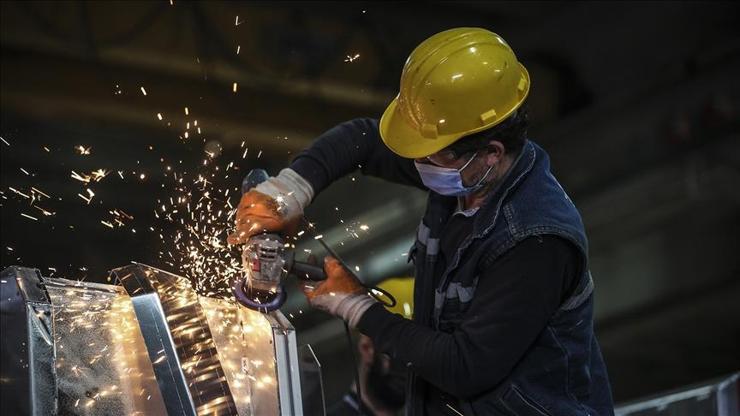 Sanayi Üretim Endeksi Şubat 2025’te geriledi: aylık %1,6, yıllık %1,9 azalış