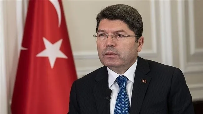 Son dakika: Bakan Tunç’tan Özgür Özel’in “cunta” ifadesine sert tepki: Büyük hadsizlik!