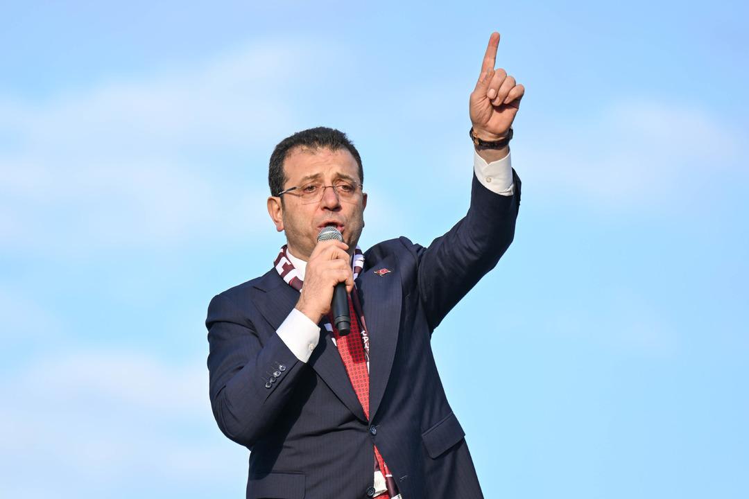 Son dakika | İmamoğlu cezaevinden gönderdi! “Çatışmadan uzak durun… Beni yan sandalyenizde hissedin”