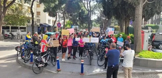 Soyer yaptı Tugay kaldırdı... Bisikletçiler isyan etti! Bisiklet gruplarından Tugay’a tepki: Bisiklet yoluma dokunma!
