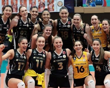Sultanlar Ligi'nde ilk finalist VakıfBank - Son Dakika Spor Haberleri