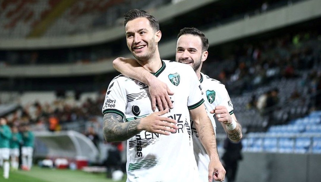 Süper Lig’e yükselen Kocaelispor’da 2 futbolcunun sözleşmesi uzatıldı – Son Dakika Spor Haberleri