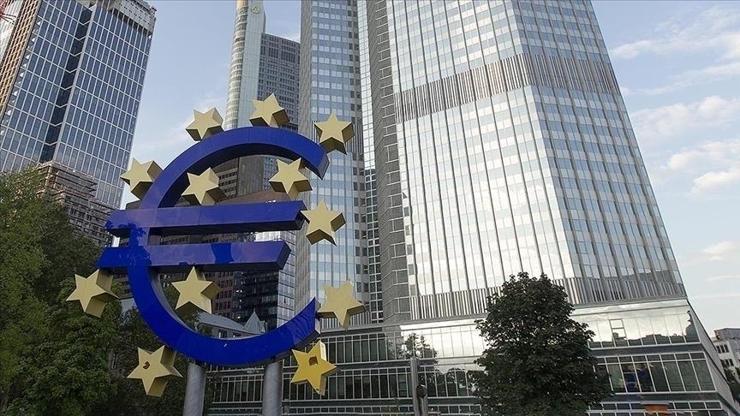 Trump’ın gümrük vergisi Euro Bölgesi’nde güveni yerle bir etti