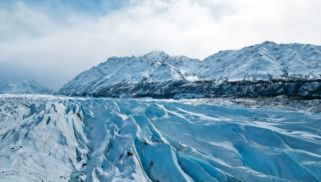 Türk fotoğrafçı Alaska’daki Matanuska Buzulu’nu görüntüledi – Son Dakika Dünya Haberleri
