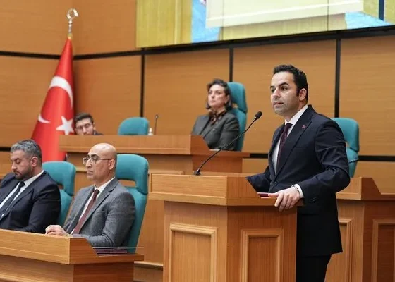 Üsküdar CHP Grubu’nda Kriz: Meclis boykot edildi... Belediye Başkan Yardımcısı görevden alındı