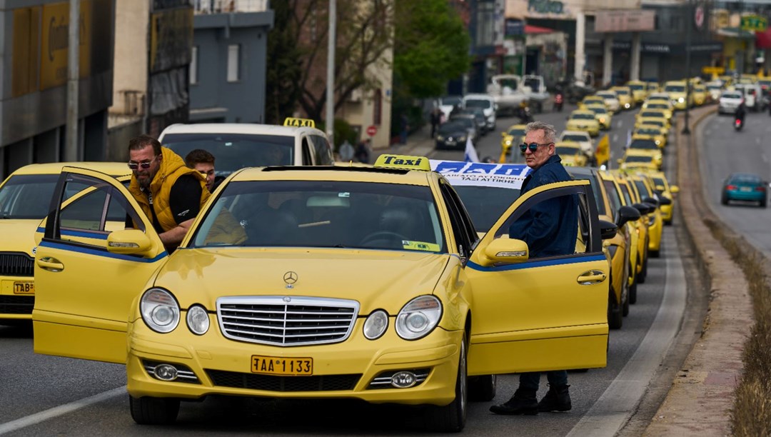 Yunanistan’da taksiciler “özel şerit” talebiyle greve başladı – Son Dakika Dünya Haberleri