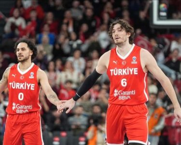 12 Dev Adam Avrupa Şampiyonası'nda ilk maçına Letonya karşısında çıkacak - Son Dakika Spor Haberleri