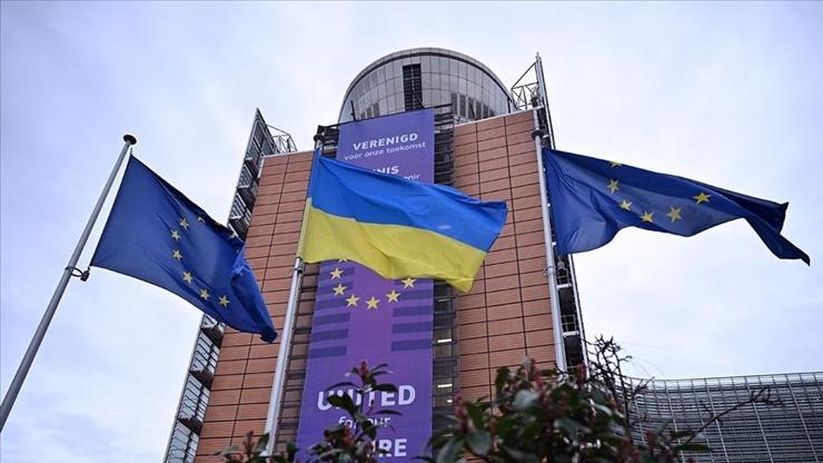 AB’den Ukrayna’ya 1 milyar euro kredi