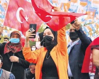 AK Parti demokrasi buluşmaları başlıyor