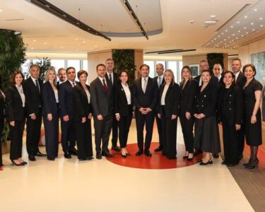 Akbank üst yönetiminde yeni dönem haberi