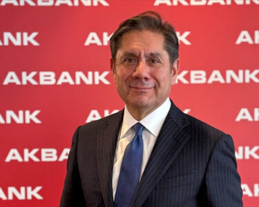 Akbank'tan ilk çeyrekte ekonomiye 1 trilyon 839 milyar TL kredi desteği