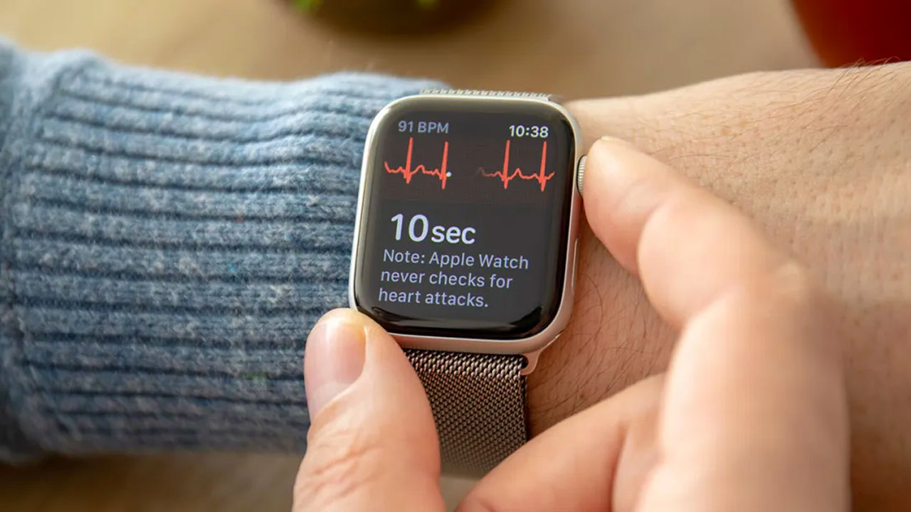 Apple Watch satışları düşüyor! Peki neden?