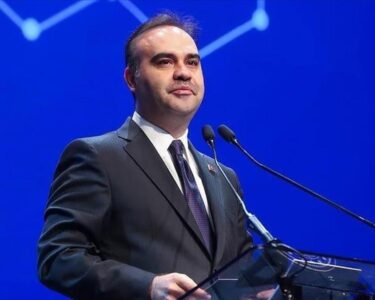 Bakan Kacırdan yeni yatırım teşvik sistemi değerlendirmesi: Planlı sanayileşmeyi destekleyeceğiz - Son Dakika Ekonomi Haberleri
