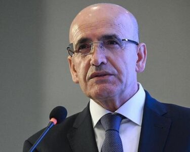 Bakan Şimşek verilerle paylaştı: Koşullar enflasyonla mücadelemizi destekliyor