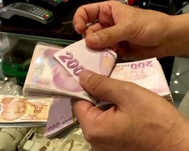 Bakan Şimşekten enflasyon yorumu: “Düşüş sürecek”