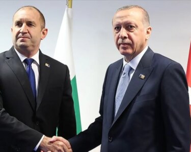 Başkan Erdoğan, Bulgaristan Cumhurbaşkanı Radev ile telefonda görüştü