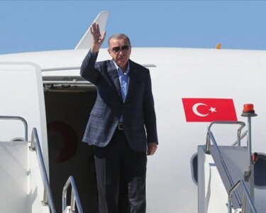 Başkan Erdoğan, KKTC'ye gitti! KKTC cumhurbaşkanlığı yerleşkesinin açılışını yapacak