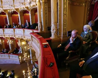 Başkan Erdoğan, Macaristan Başbakanı Orban ile kültürel programa katıldı