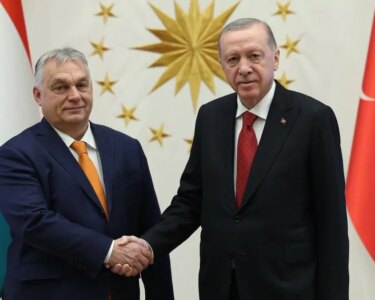 Başkan Erdoğan Viktor Orban ile görüştü