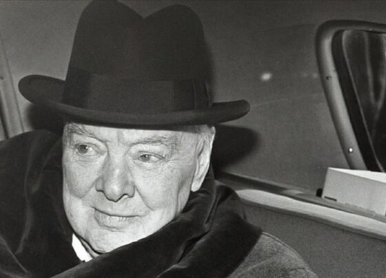 Churchill’in bekar evi satışta: Tarihi konut 3,75 milyon sterline alıcı bekliyor - Son Dakika Dünya Haberleri