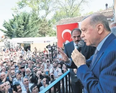 Cumhurbaşkanı Erdoğan, Gümrükçü İshak Ağa Camii’ni ibadete açtı: Boğaz’ın gerdanına inci gibi kondu