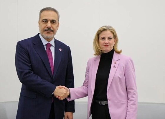 Dışişleri Bakanı Fidan Avusturyalı mevkidaşı ile görüştü