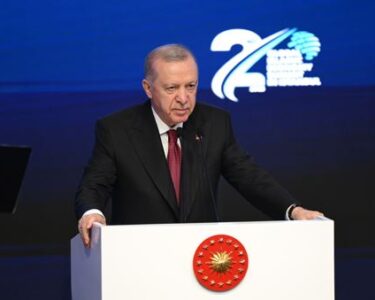 Erdoğan: Faizsiz ekonomi özlemimiz var