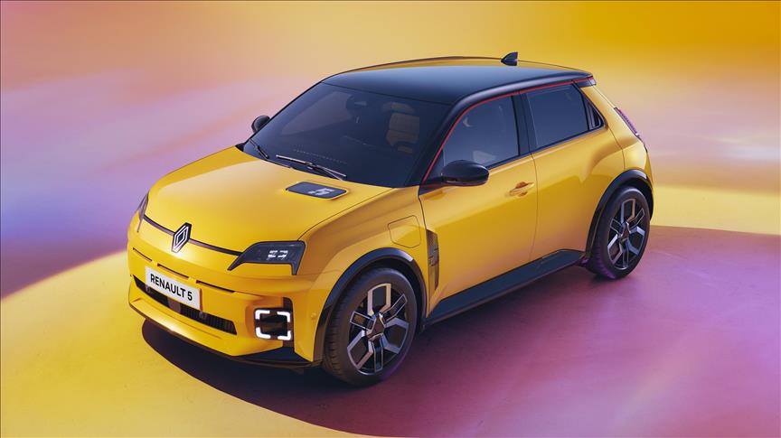 Elektrikli Renault 5’in Türkiye fiyatı sızdı