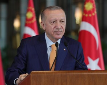 Erdoğan'dan yeniden adaylık ve erken seçim açıklaması