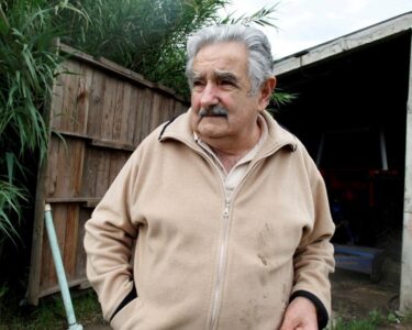 Eski Uruguay Devlet Başkanı Jose Mujica hayatını kaybetti - Son Dakika Dünya Haberleri